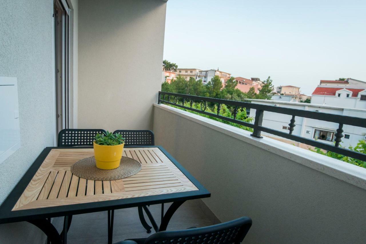Apartmani Spiline Baska Voda Exterior photo